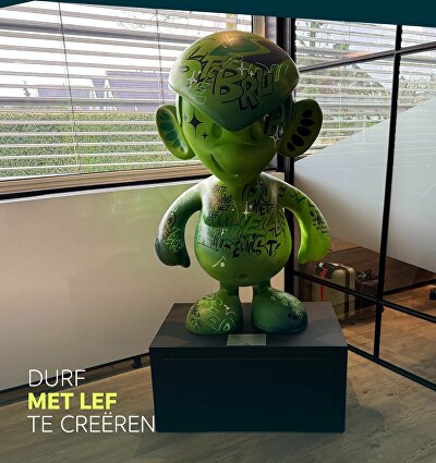 Stebru 20th anniversary, Stebru jubilee celebration, family business anniversary Netherlands, corporate winter trip, company ski trip, team building winter sports, Ginvi custom art, custom wine cooler design, graffiti wine cooler, graffiti artist Timo, custom graffiti artwork, branded corporate gifts, Binkie XL sculpture, custom sculpture graffiti, office lobby statement piece, corporate celebration ideas, employee appreciation gift, company milestone celebration, creative corporate branding, unique company event ideas