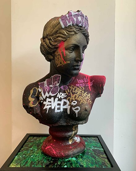statue standbeeld kunstbeeld graffitiart graffitistatue modernart contemporaryart vandyson ginvi artgallery ginviart