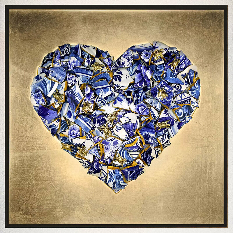 Delfts Blauw Hart, ginvi,  Koro Delft Blua, mart krijger, kunst op maat, hart met schildpadden, gouden hart en delftsblauw, delftsblauwe kunst, 3d schilderij, kunstkopen rotterdam